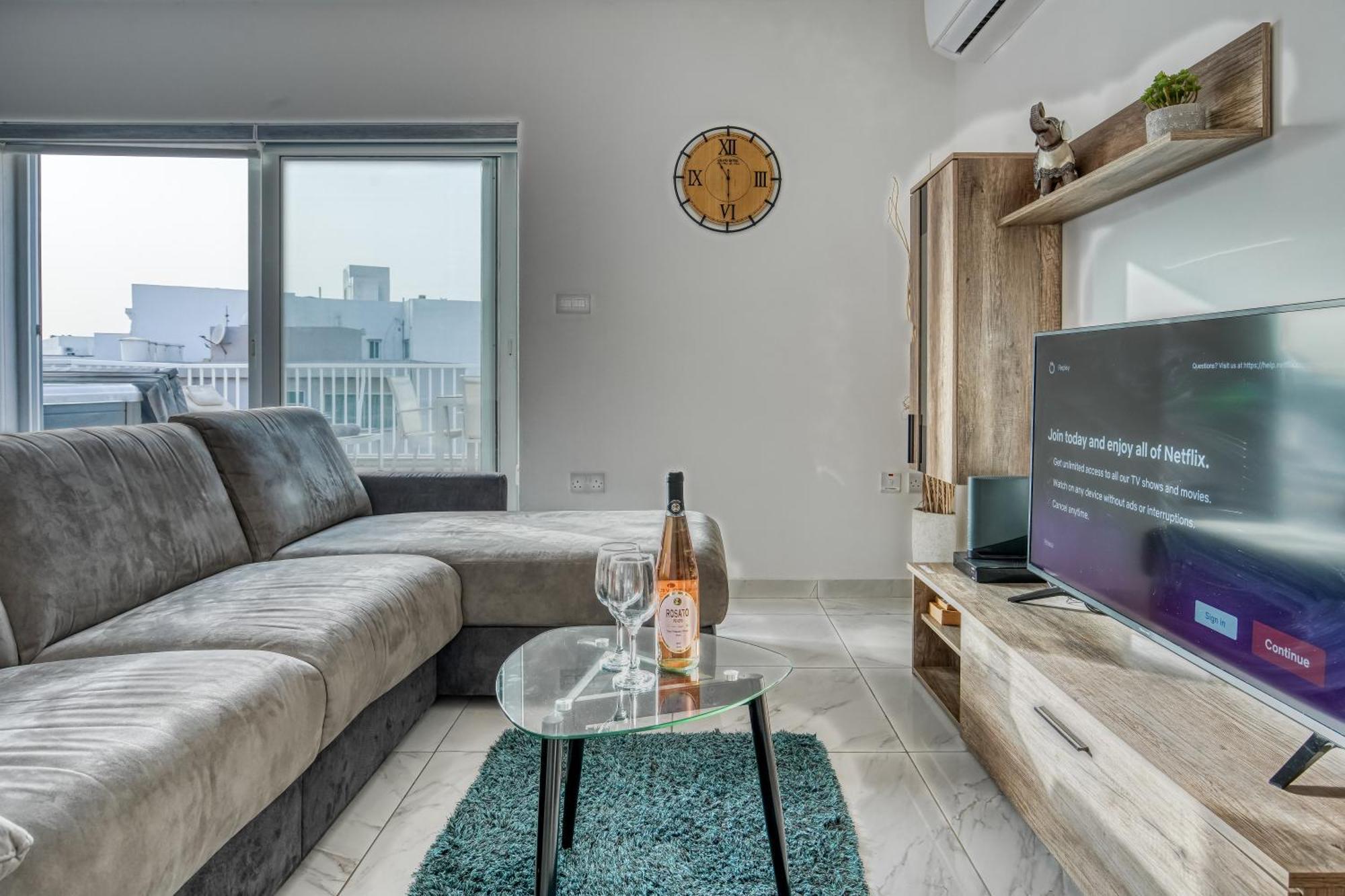 セント・ポールズ・ベイPoseidon Court Penthouse Superiorアパートメント エクステリア 写真