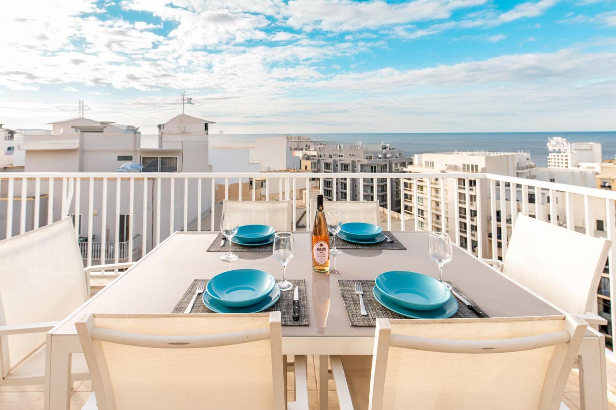 セント・ポールズ・ベイPoseidon Court Penthouse Superiorアパートメント エクステリア 写真